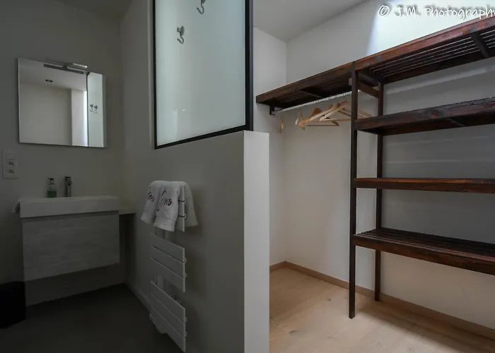 & Leon 4* أوستيند